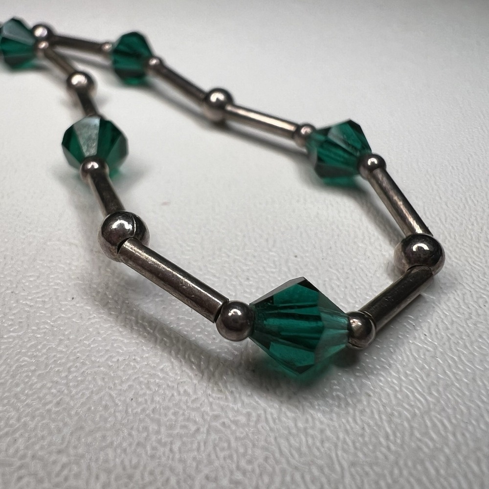 Vintage Southwestern-style Liquid Sterling Silver Station Necklace Green